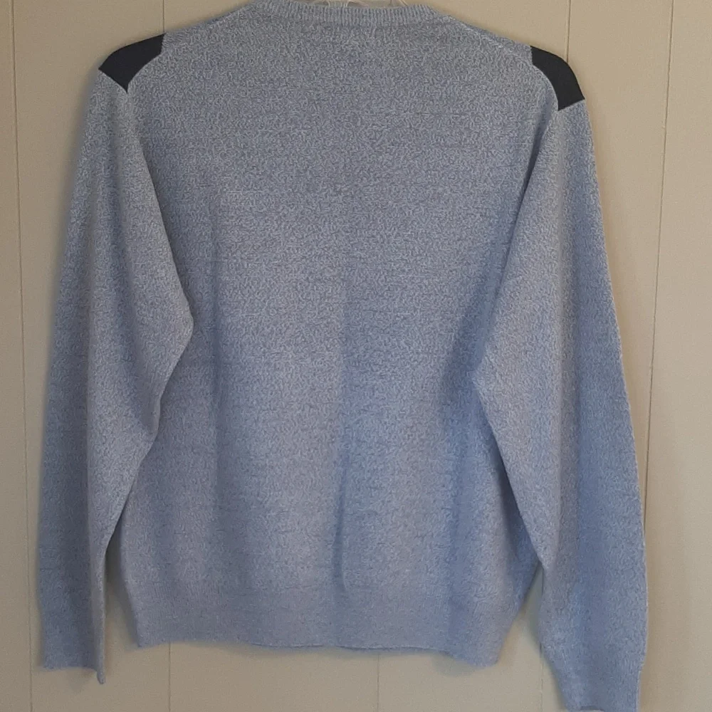 Dockers Men's Size L Light Gray and Blue Argyle Crewneck Sweater